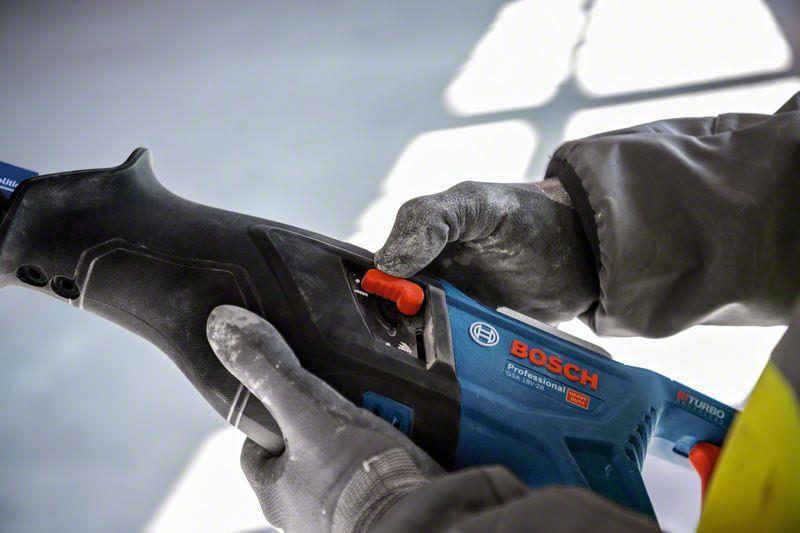 Bosch Professional GSA 18V-28 Akku-Säbelsäge bürstenlos, ohne Akku, Bild 2